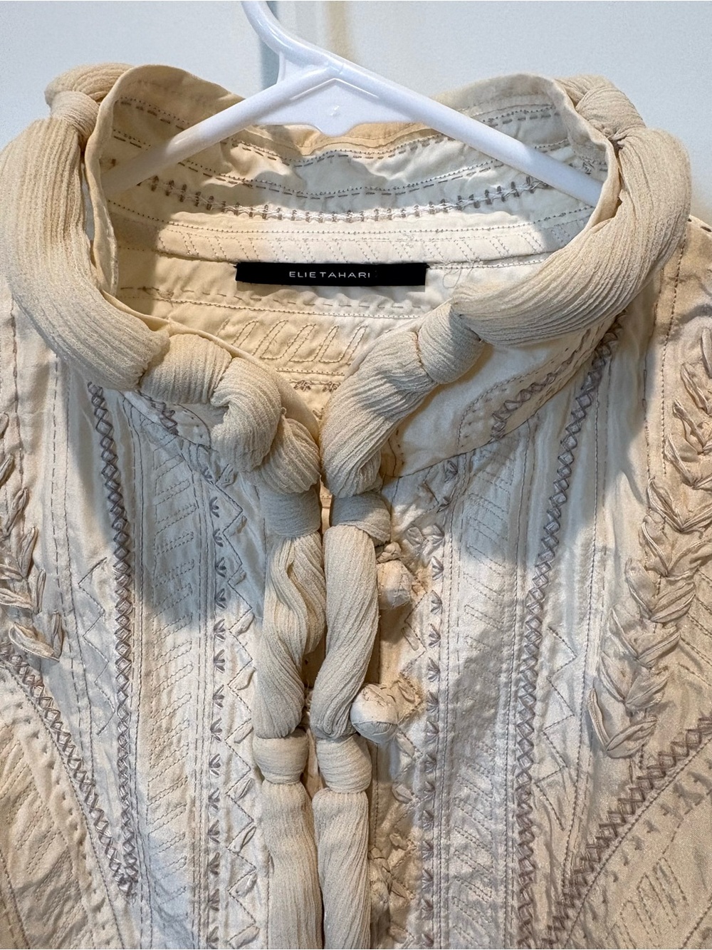 Elie Tahari Cream Quilted Detail Jacket - Picture 4 of 12